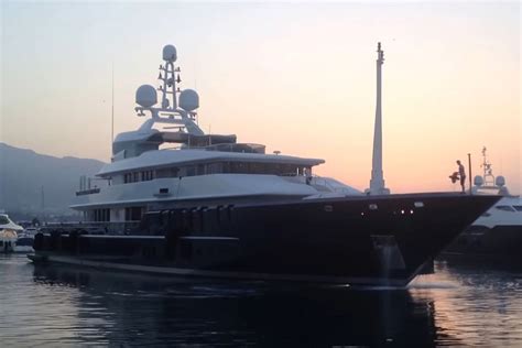 patrick mahomes new yacht pictures.